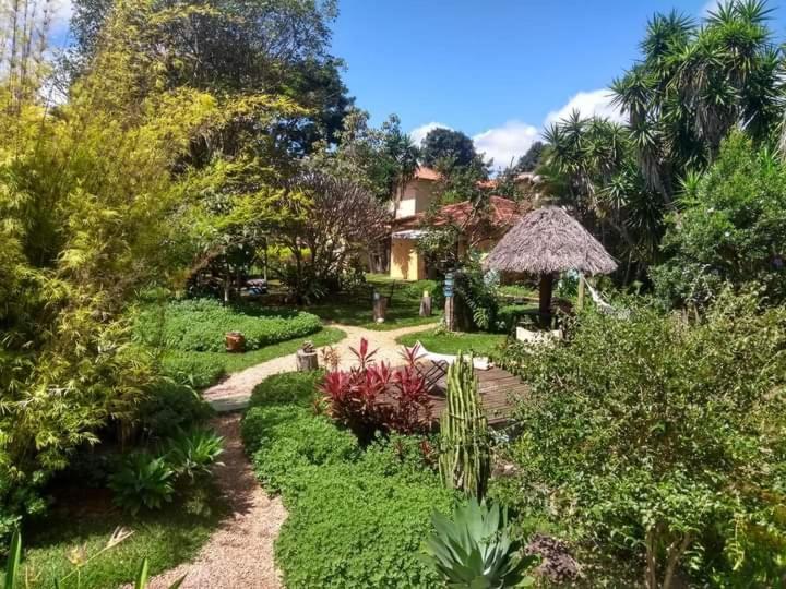 Pousada Paralelo 14 Alto Paraiso de Goias Exterior photo